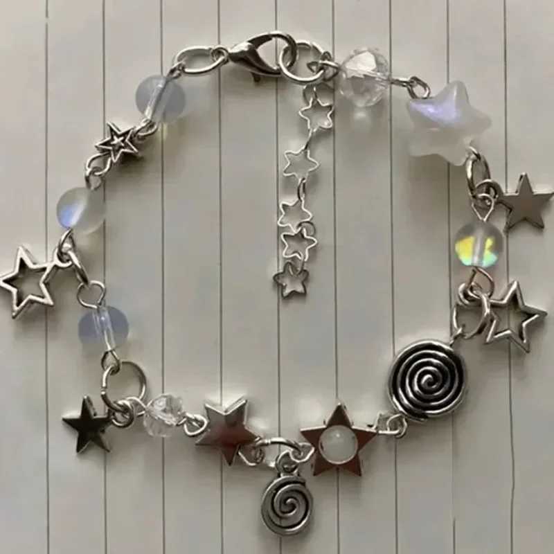 Handmade No. 8 Ball Star Beaded Dice Bracelet Coquettish Y2K Gothic Bracelet W250526