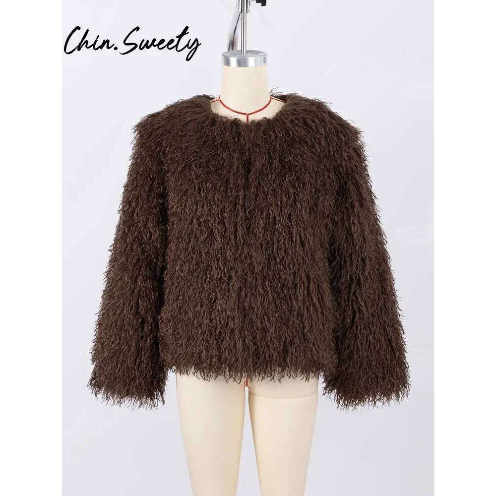 Urban Tassel Solid Women Coat Casual O Neck Faux Fur Long Sleeve Thicken Female Overcoat 2024 Winter Fashion Lady Streetwear