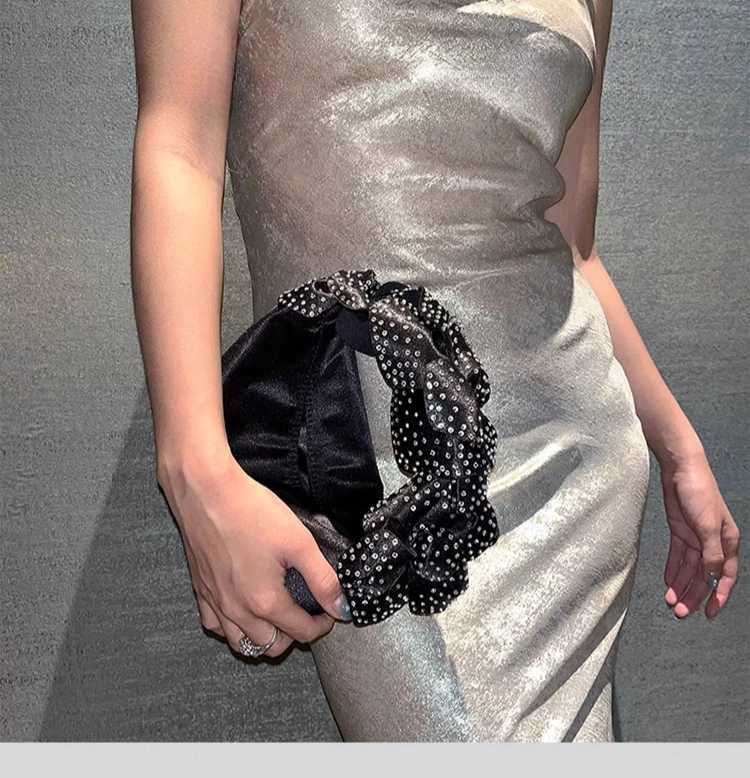 Fashion Velvet Women Evening Bags Flowers Diamonds Metal Luxury Handbags With Luxury Purse Clutch 2025 New Party Wedding Totes W250527