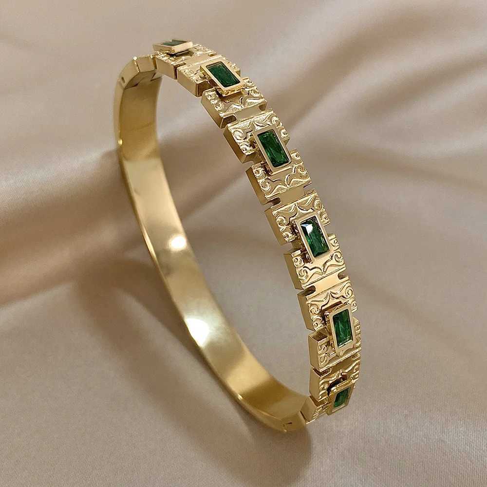 Vintage Palace Geometric Stainless Steel Bangle Bracelet for Women Inlaid Square Green Zircon Cuff Bracelets Jewelry Gifts W250526