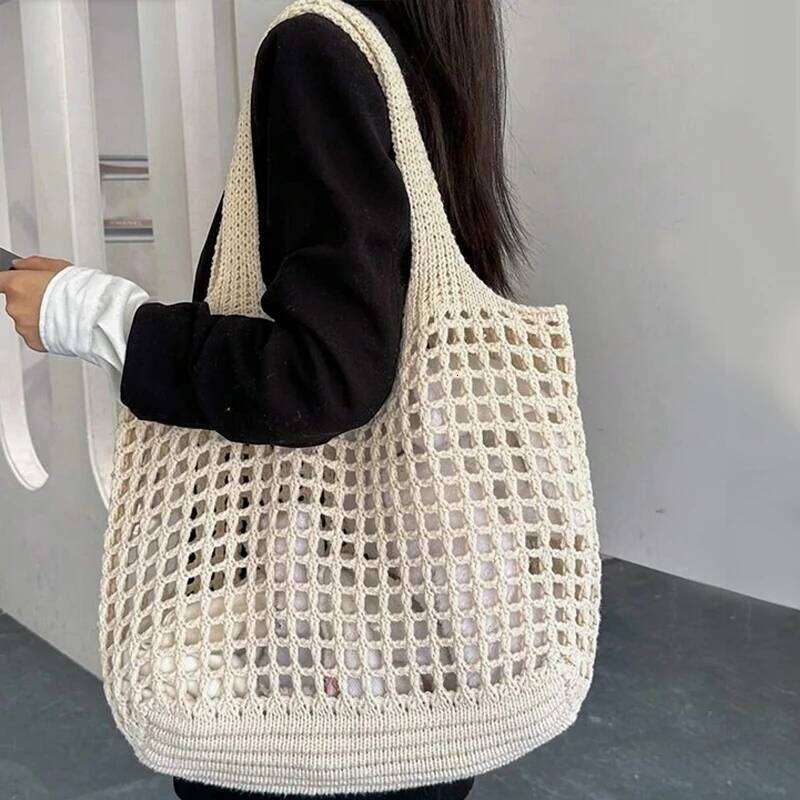 Hot Selling Knitted Hollow Shoulder Underarm Large Capacity Crochet Shopping Totes Casual Beach Commuting Bag Designer Bags