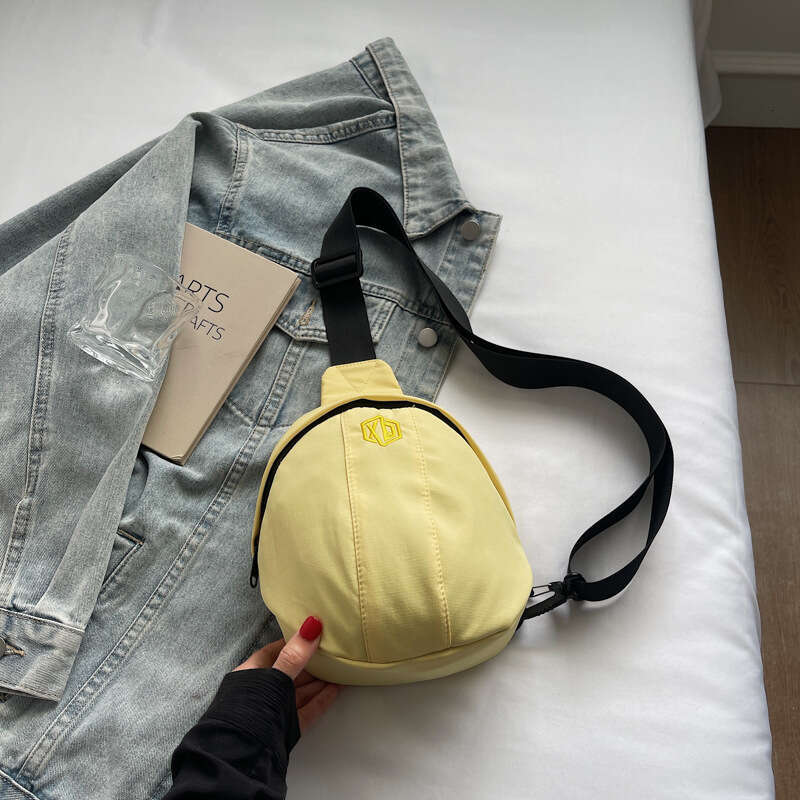 2025 New Simple Casual Unisex Versatile Sling Bag Large Capacity Sports Chest Bag for Women