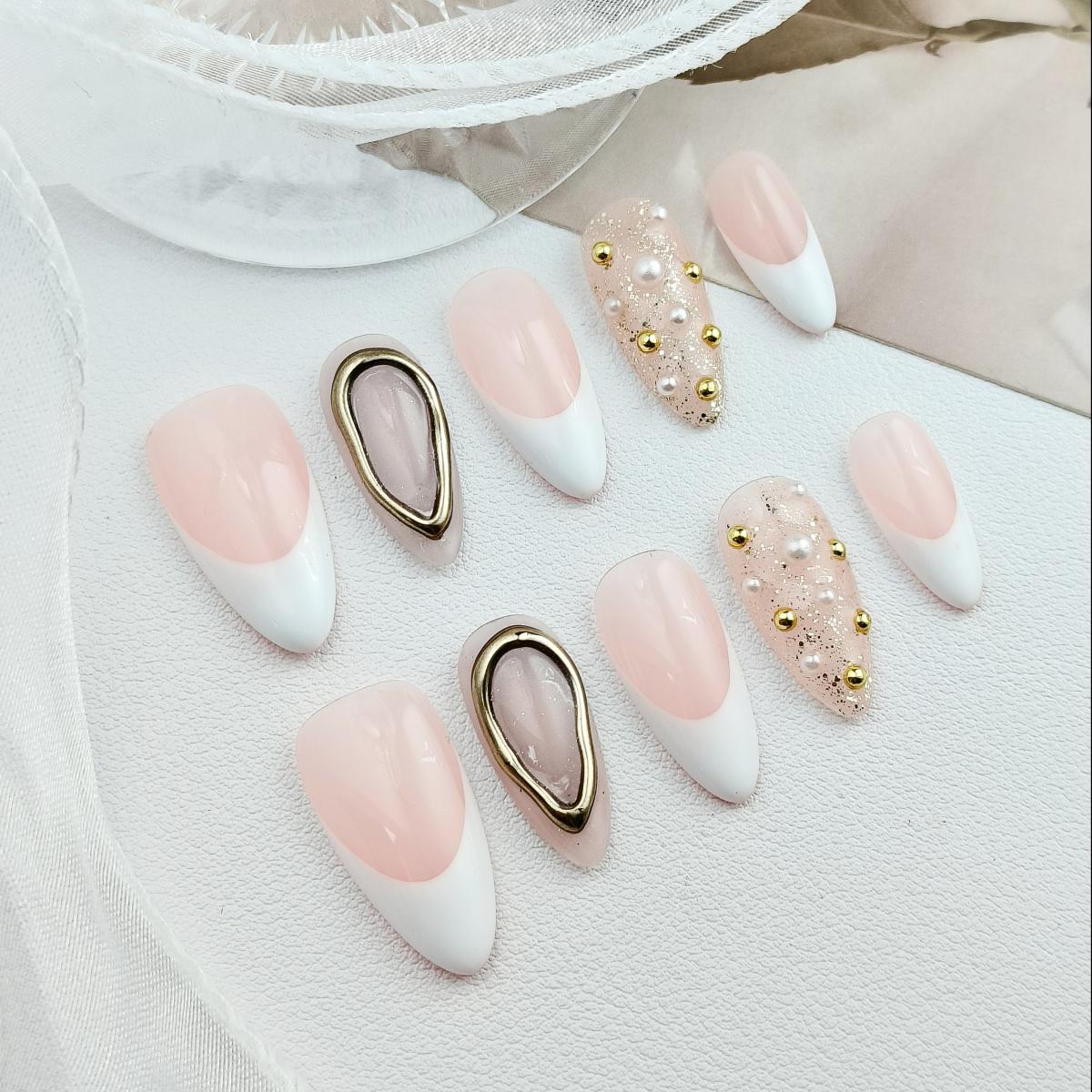 10pcs French Tip Handmade Press-on nails Medium Almond Nails 3D Hand drawn Fake nails Classic Sweet Finished nail stickers Free storage box jelly glue