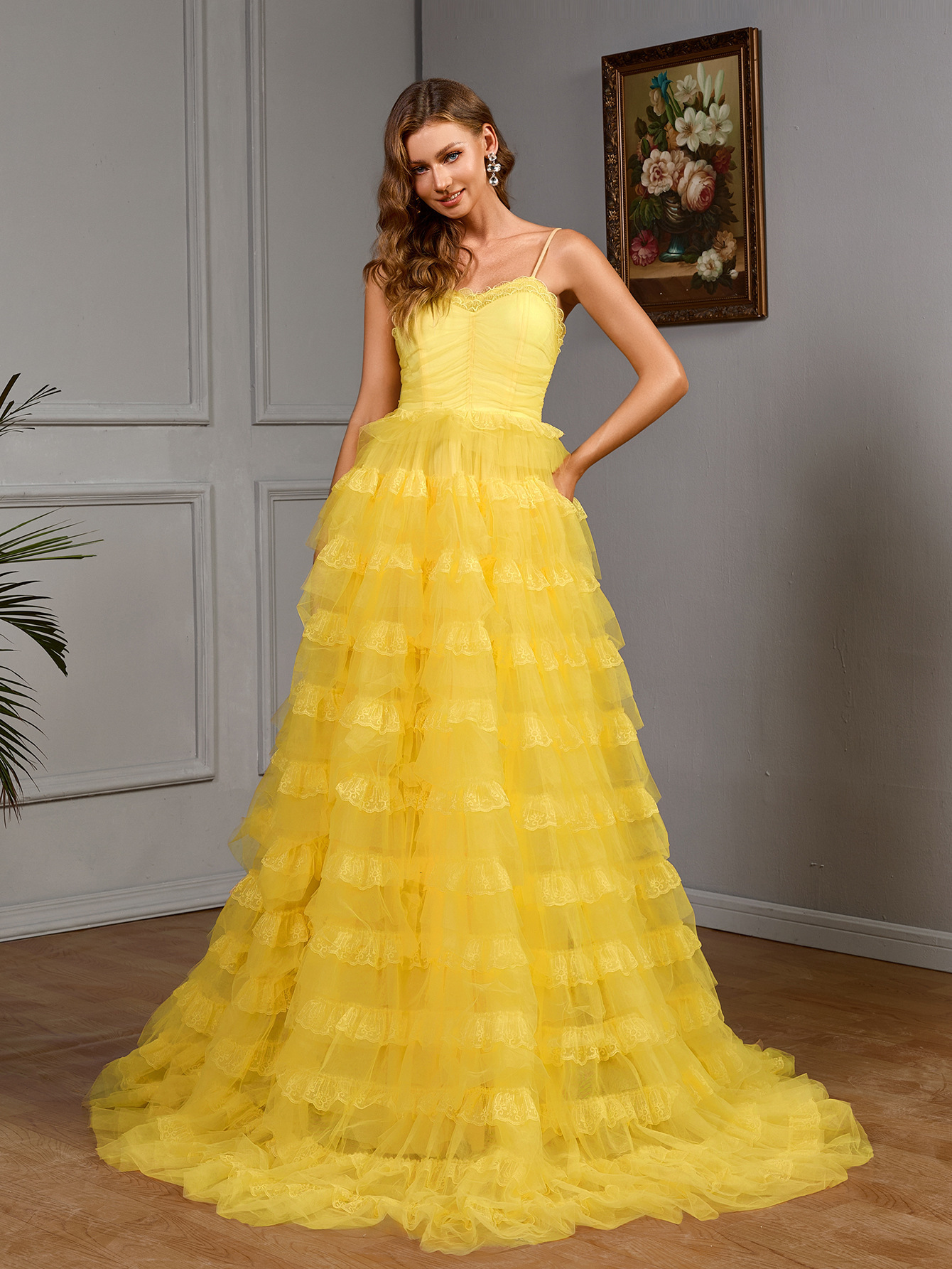 New dress long dress banquet evening dress summer lace princess dress