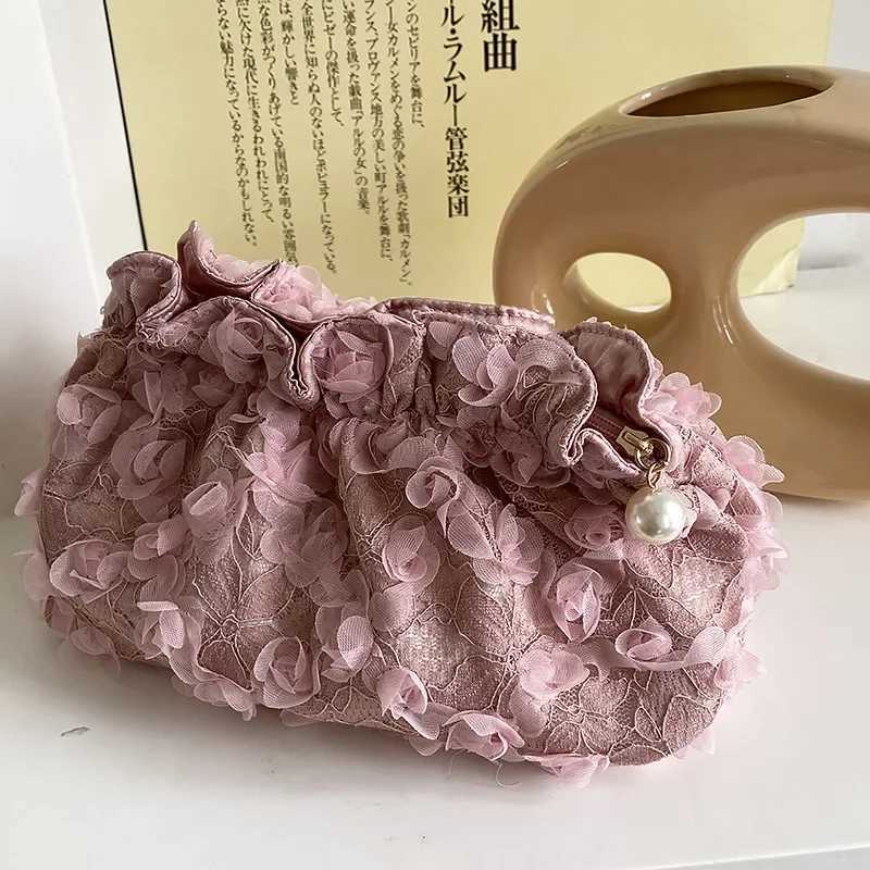 Purse Women Handbag FLAP Lace Vintage Hollow Out Casual Solid Zipper Girls Bag Cosmetic Bag W250527