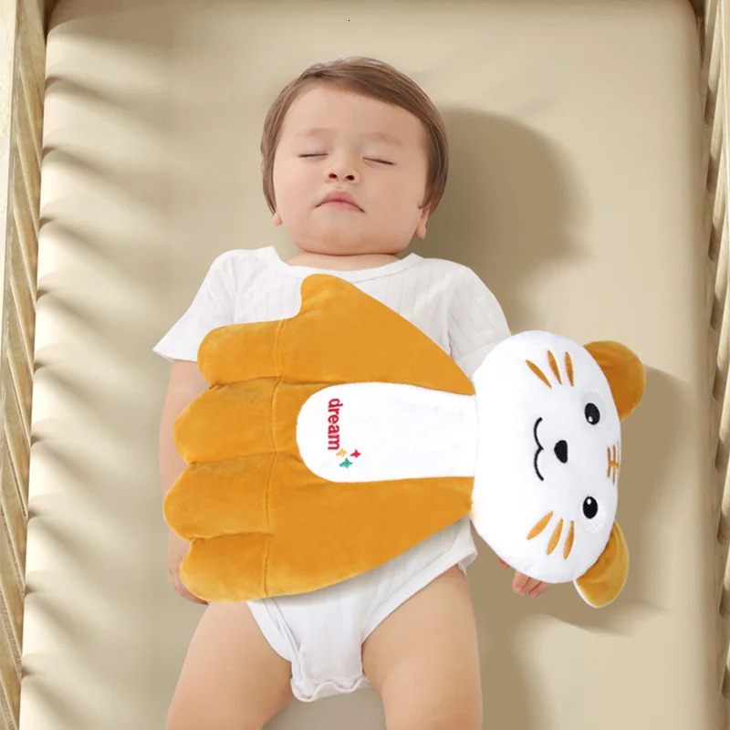 Baby Soothing Hand Palm Patter for Sleep Startle Prevention Infant Calming Sleepers Cartoon Animal Pillow borns Girl Boy 250527