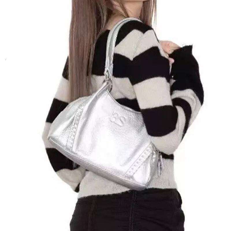 Hot Selling Letter Printing Elegant PU Leather Women's Bag Korean Brand Hobos Handbag Fashion Shoulder Strap Large Capacity Commuting Handba Desi