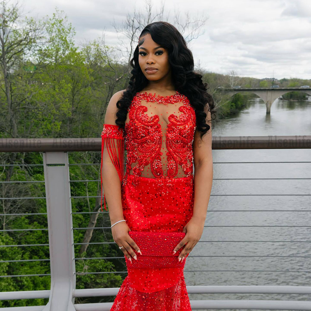 Sparkly Red Prom Dresses Luxury 2025 Rhinestone Crystal Mermaid Party Gowns Black Girls Formal Occasion Evening Dress