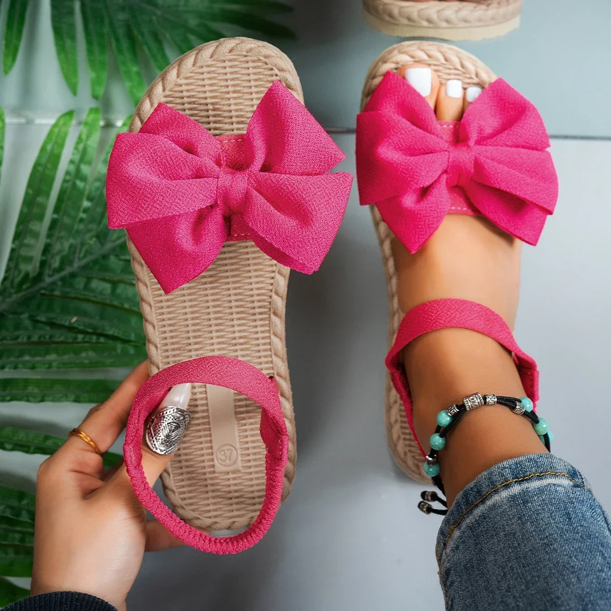 Women Anti-slip Trend Sandals 2025 Summer Lightweight Sandals Fashion Beach Casual Slippers Outdoor Bow Tie Flat Shoes Home 250519
