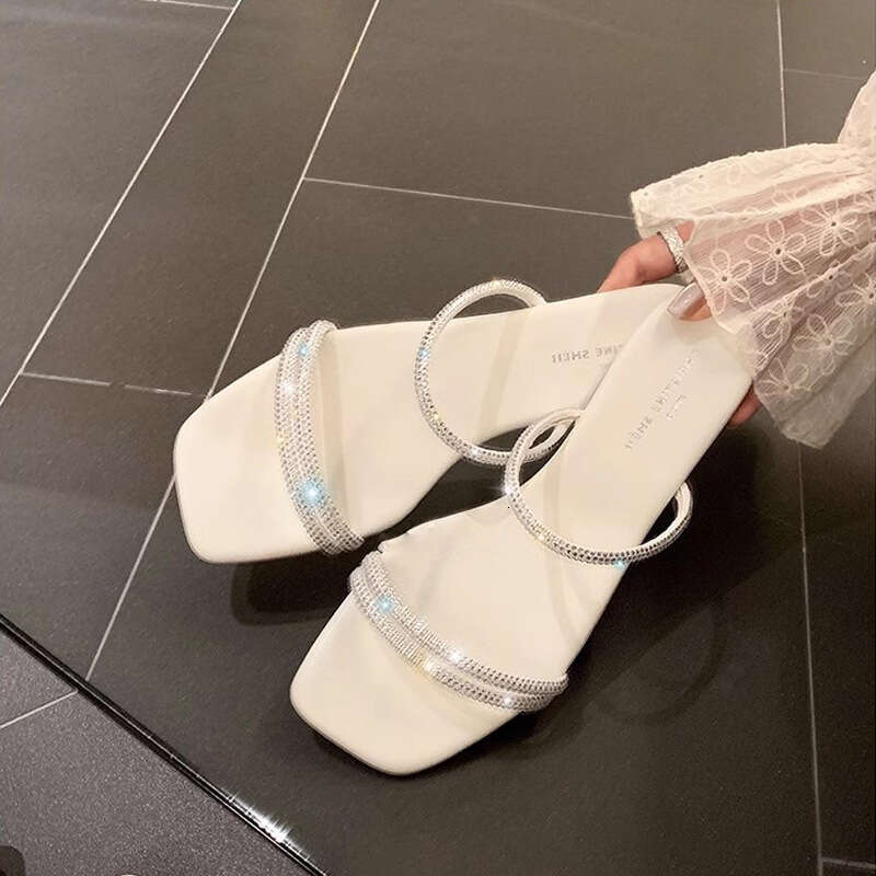 Su Yinyin Same Style ~ Silver Star Sparkling Square Toe Rhinestone Strap Flat Sandals for Women Outdoor Summer Slippers
