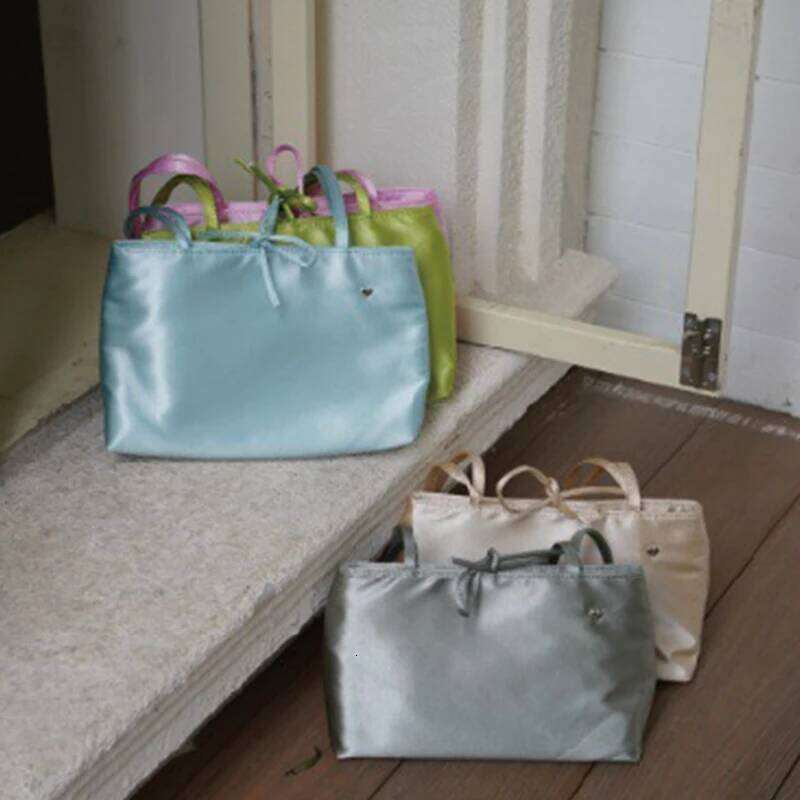 Women's Bags Designer Brand Ballet Style French Simple Retro Veet Satin High Quality Ladies Handbag Small Square Shoulder Underarm Bag