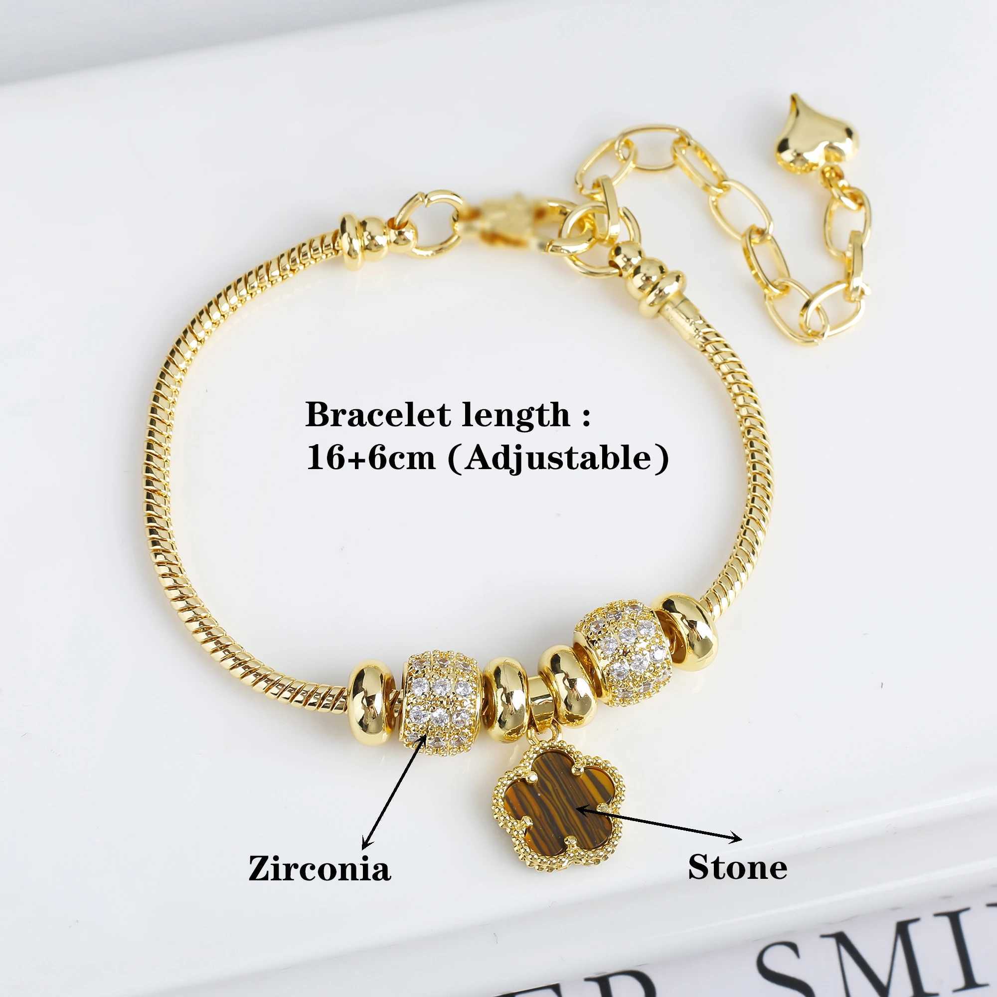 Jewelry 2024 Luxury new 5 leaf grass bracelet Womens wedding party bracelet Unique chain woven accessories W250526