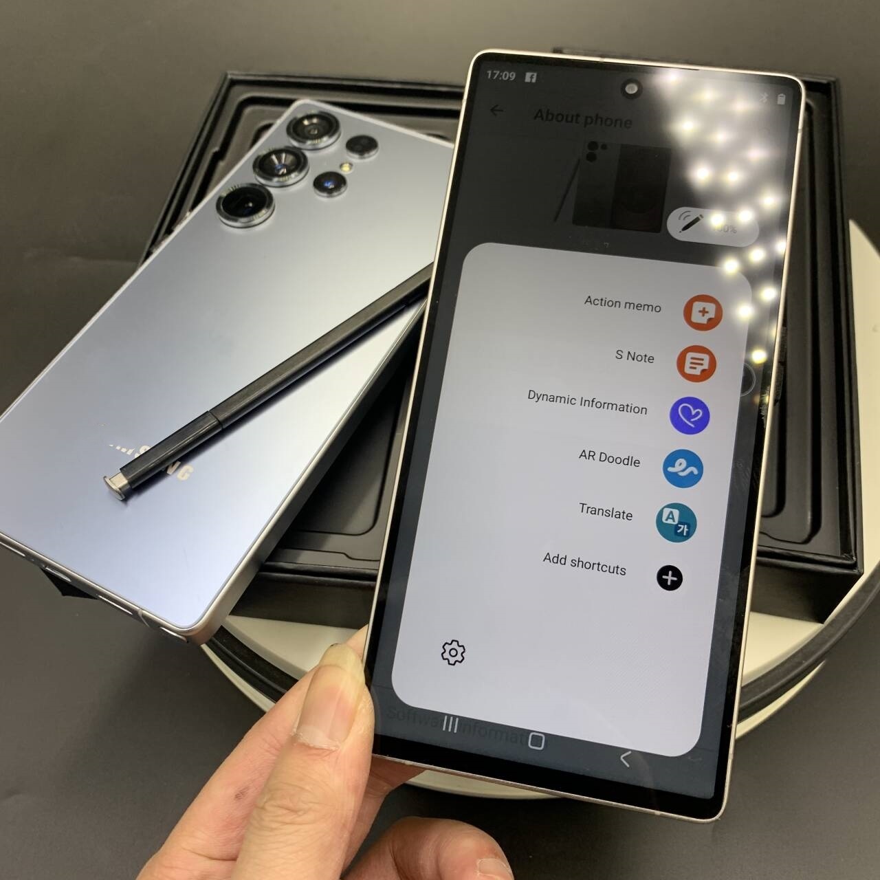 Premium Smartphone with Ultra-Fast 5G Connectivity & High-Speed Processing Power - 12GB RAM + 1TB Storage