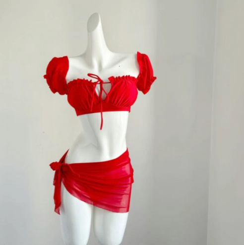 Free shipping 2025 new designer shoes Mosricci, popular internet celebrity, has same sexy style as the red bikini split swimsuit. Women have pure desi