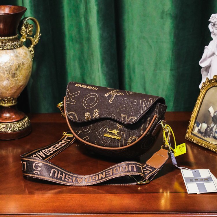 Top quality Brand High Quality New Style Saddle New PU Single Shoulder Crossbody Elegant Women's Style Small Bag New Free Delivery Designer Bag