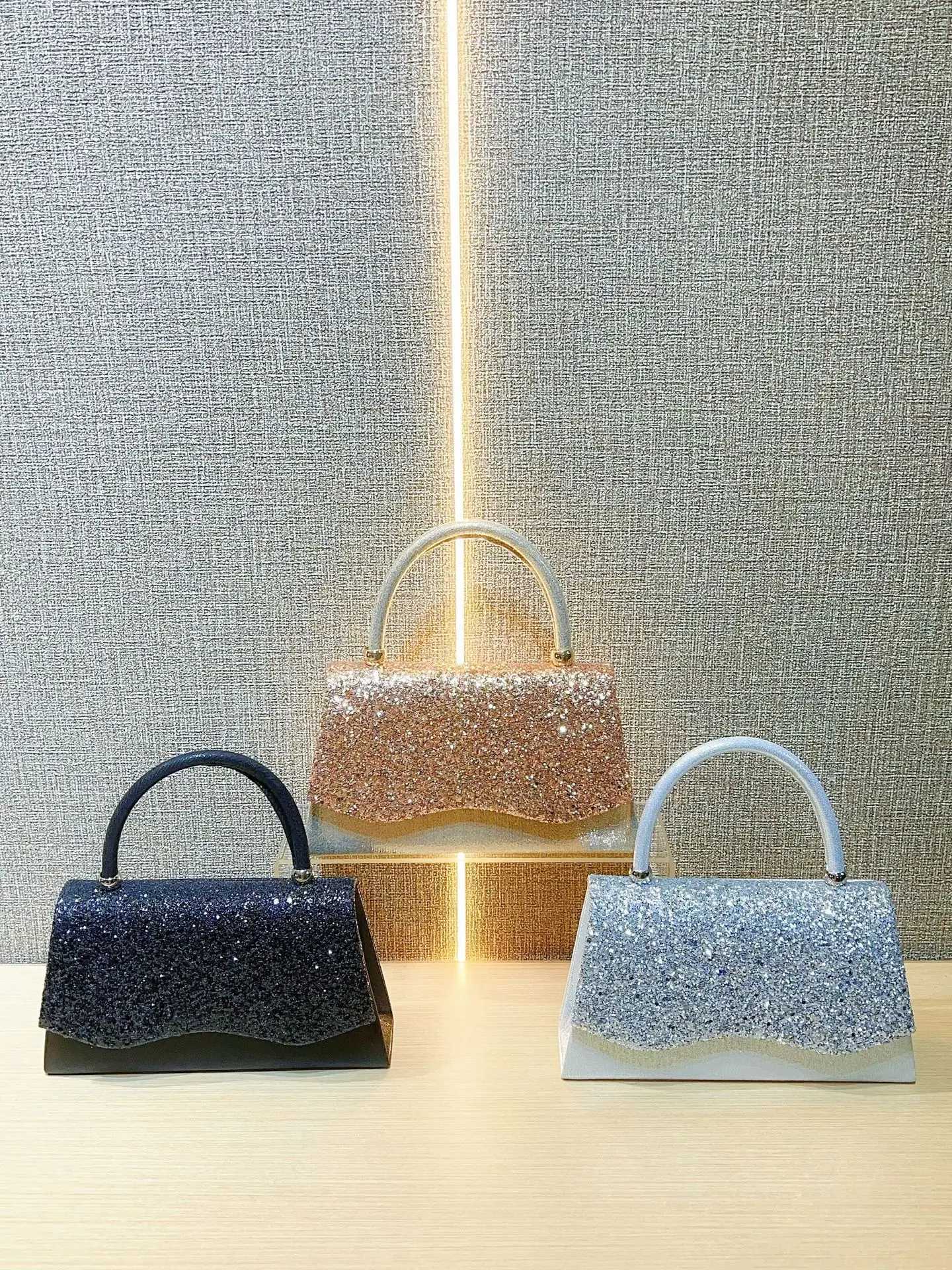 Banquet bag shiny handbag rhinestone banquet handbag formal dress bag evening party bag wedding gift bag. W250527