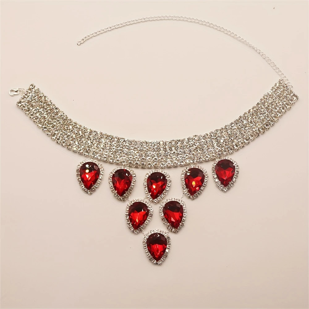 Bohemian Feng Rhinestone Necklace Fashionable and Exaggerated Multi- layer Multi color Rhinestone Droplet Pendant Neck Chain 250519