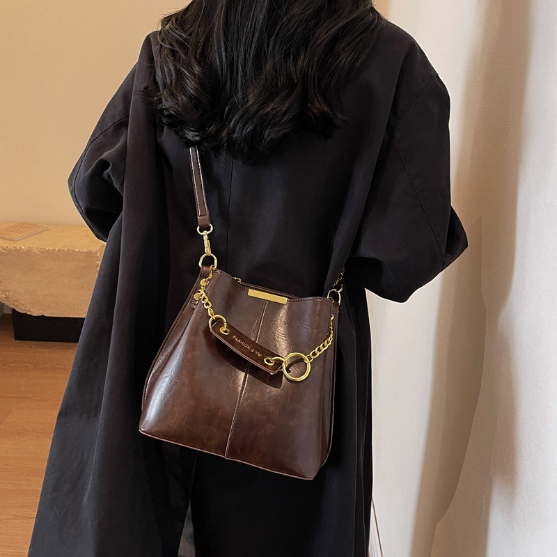 High quality brand new free delivery designer bag, fashionable multifunctional handbag, single shoulder crossbody bag, brand new free delivery designe