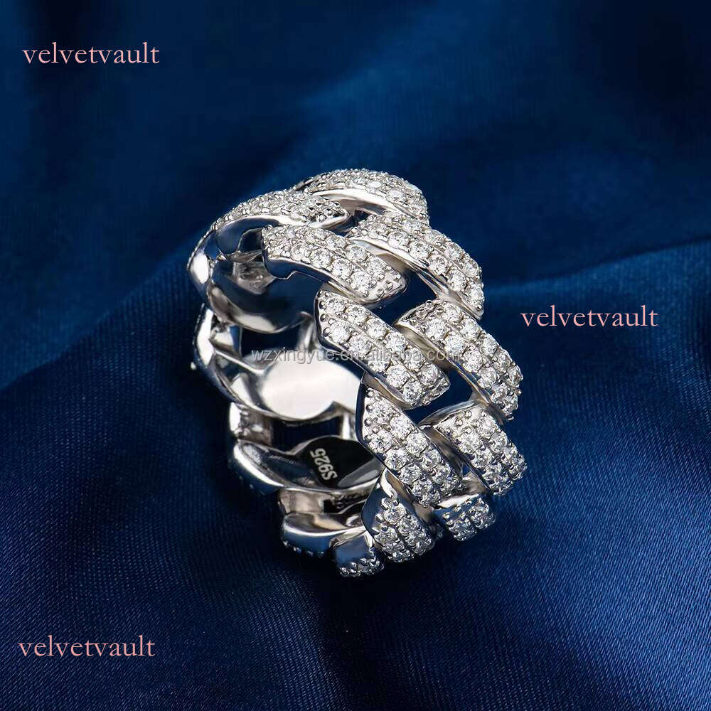 Sterling Silver Cuban Ring Tested, Equipped with VVS1 DEF Colorful Chrysolite Jewelry, Suitable for Wedding Hip-Hop Style
