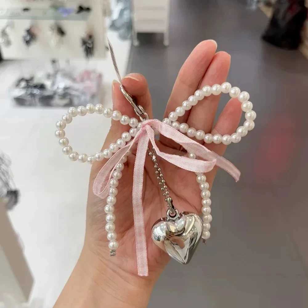 Y2K Lattice Ribbon Bowknot Pearls Bag Pendant Charm Heart Keychain Elegant Beaded Keyring Sweet Key Chain Phone Key Bag Hangings W250526