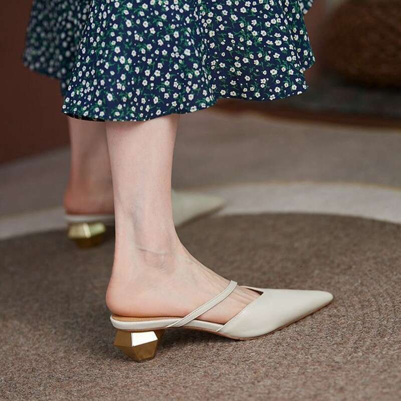 Women's Summer Outdoor Slippers, Fairy Style Pointed Toe New Trendy French Niche Half Slippers with Mid Heel and Unique Shape