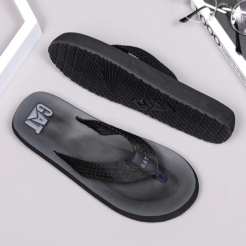 Flip-flops summer mens outdoor casual beach shoes breathable lightweight soft-soled slippers non-slip wear-resistant sandals 250526