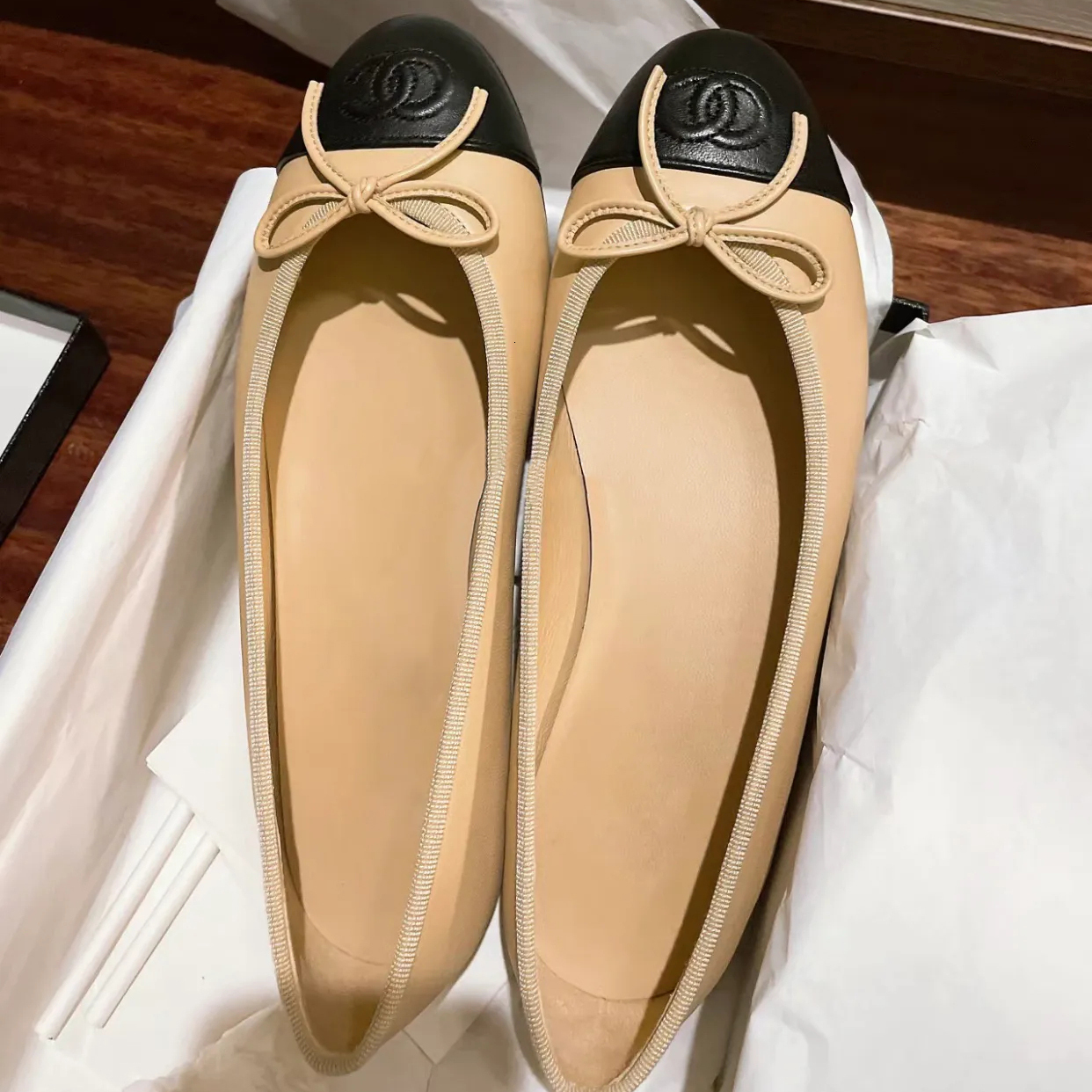 Designer Paris Brand designer Black Ballet Flats Shoes Women Quilted Genuine Leather Slip on Ballerina Luxury Round Toe Ladies Dress Shoes HJ2G Slingbacks With Box