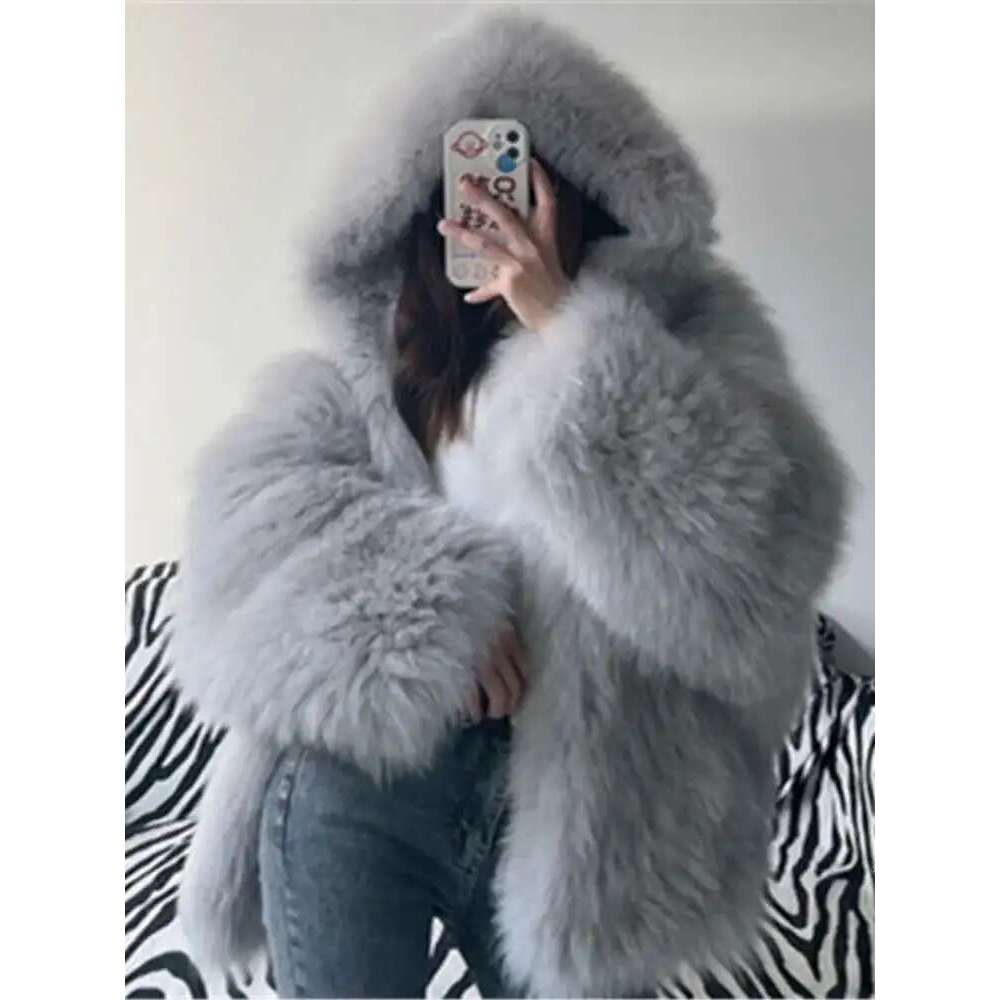 UCXQ Temperament Hooded Batwing Sleeve Warm Faux Fur Coats For Women Casual Thick Female Jacket 2025 Autumn Winter New 23A4612