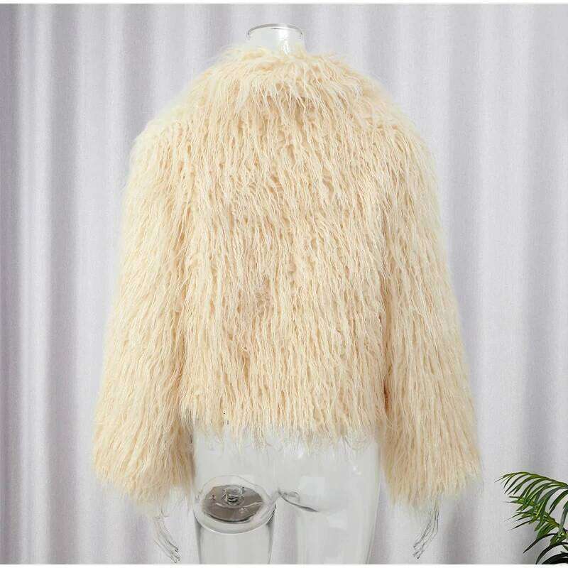 Winter New Fashion Solid Fluffy Coat Women High Street Lapel Collar Faux Fur Jacket Female Casual Overcoats