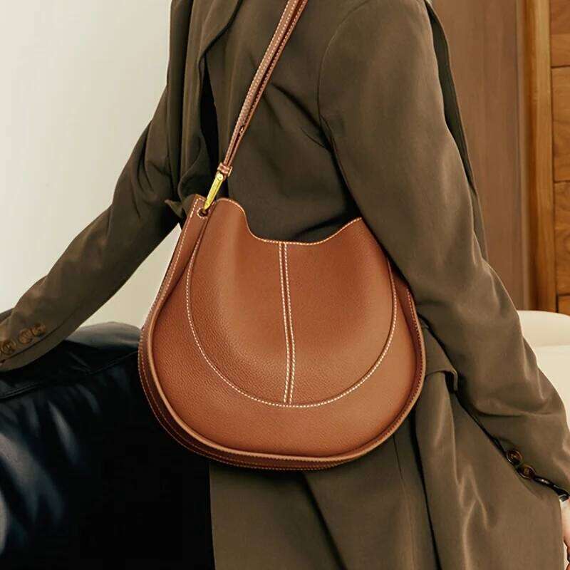 Free Shopping New 2025 Crossbody Small Commuter Design One-Shoulder Real Female Saddle Bag