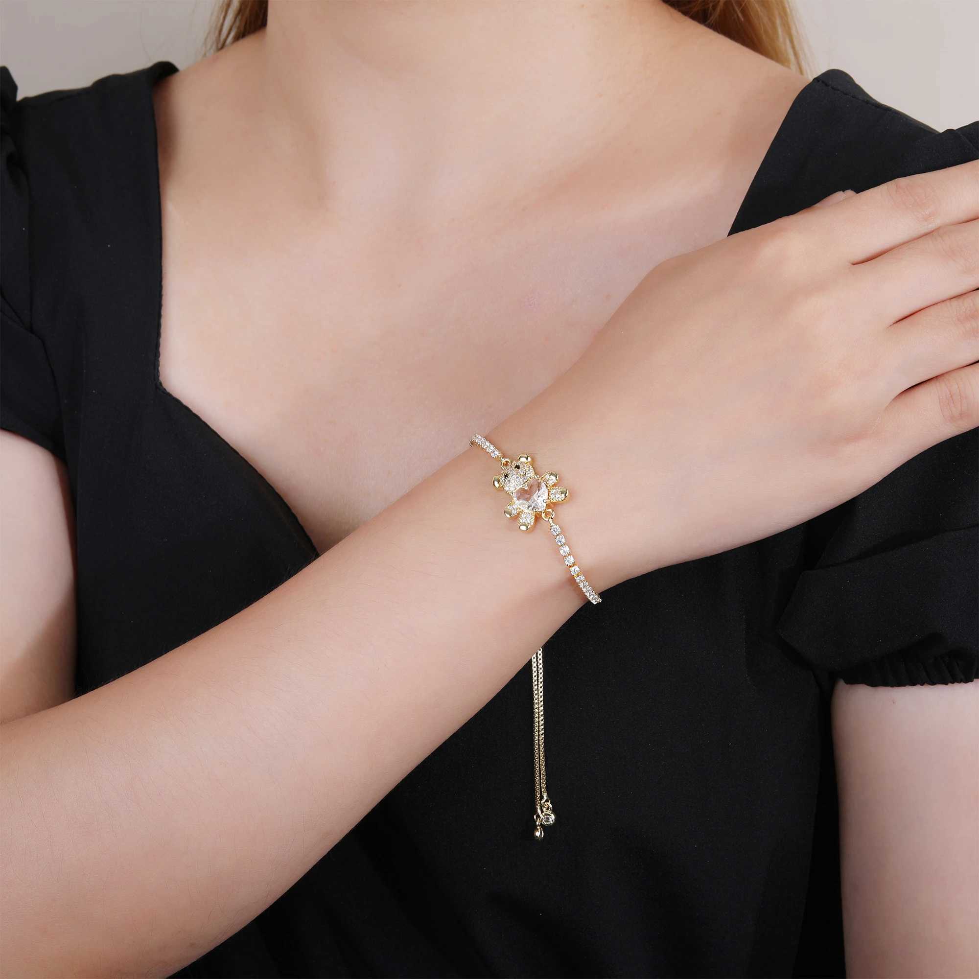 INS Cute Teddy Bear Bracelet For Women Cz Crystal Animal Bracelet High Quality For Engagement Party Gift Wholesale Daily Wear W250526