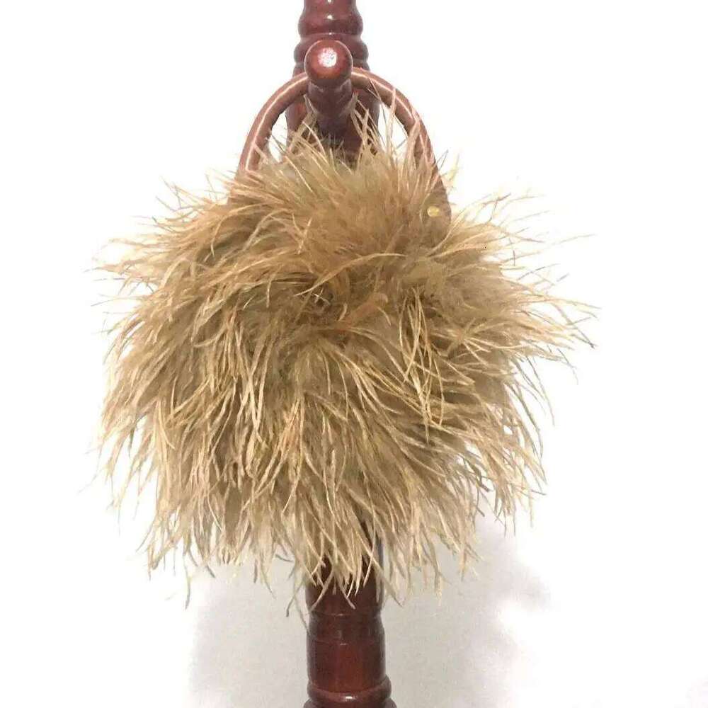 Real Natural Ostrich Feather Mini Handbag Furry Fluffy Women Change Purse For party Leather handle clutch bag Peach Fuzz