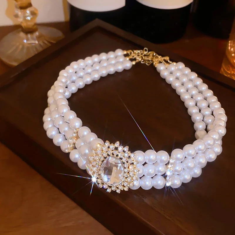 Crystal Rhinestone Oval Multi Layered Beaded Pearl Chokers Necklaces for Women Charms Temperament Elegant Necklace Jewelry 250522