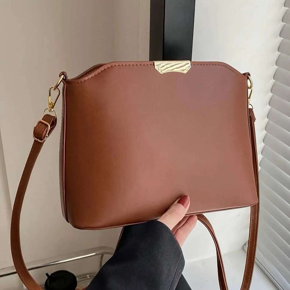 Minimalist Crossbody Stylish Metal Decor Bucket Simple Shoulder Bag for Women Bag, Retro Shell Handbags Purses