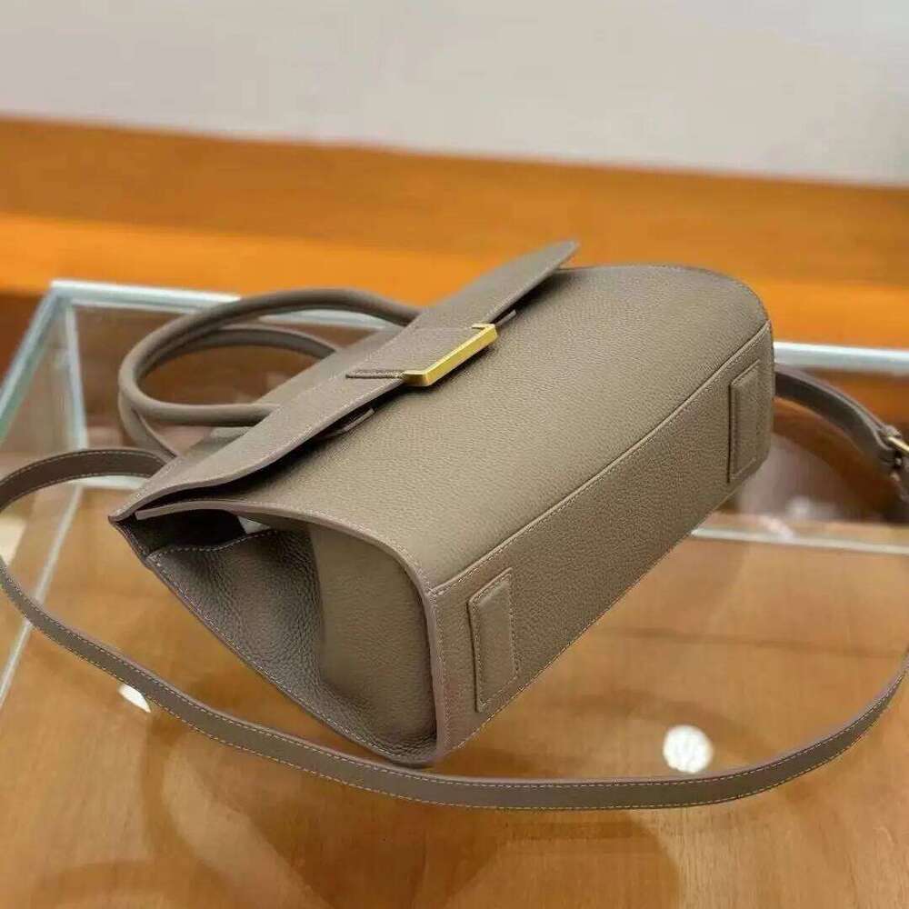 Designer Bag Fashion Genuine Leather Briefcase Tote Capacity Handbag Ladies Bag Niche Design Business Commuting Cowhide Large Bags