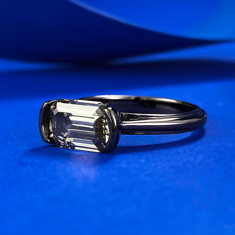 Choucong Brand Wedding Rings Luxury Jewelry Genuine 100% 925 Sterling Silver Black Asscher Cut Grey Lab Moissanite Diamond Party Women Retro Band Ring