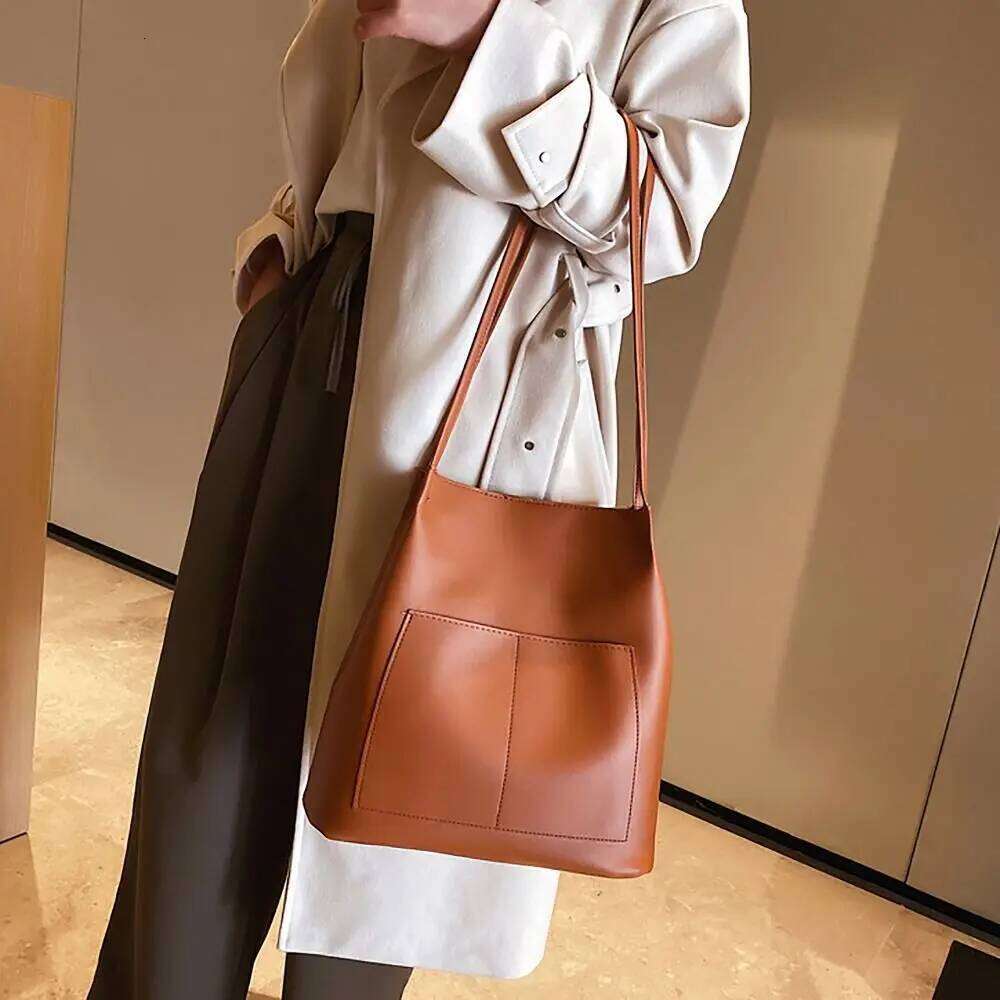 All-Match Shoulder Bucket Bags Winter Autumn Large Capacity Vintage With Pouch PU Leather Korean Style Tote Bag