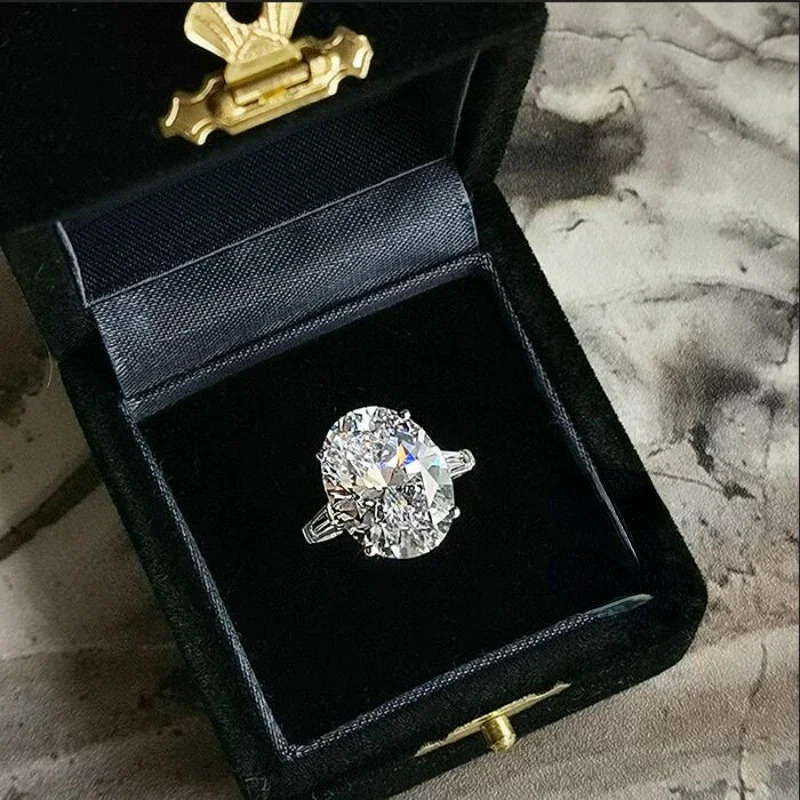 Oval 8ct Lab Diamond Ring 925 sterling silver Jewelry Engagement Wedding band Rings for Women Men Party accessory 250519