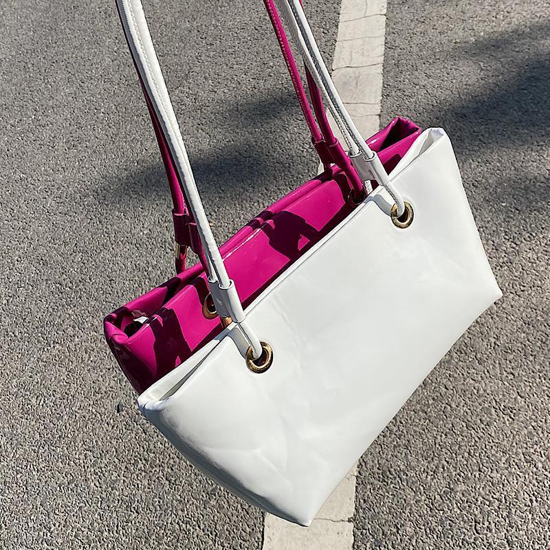 Top quality Brand High Quality New Style Glossy Shoulder Underarm Fashionable High-end Leather Commuter Tote Bag for Women New Free Delivery Designer 