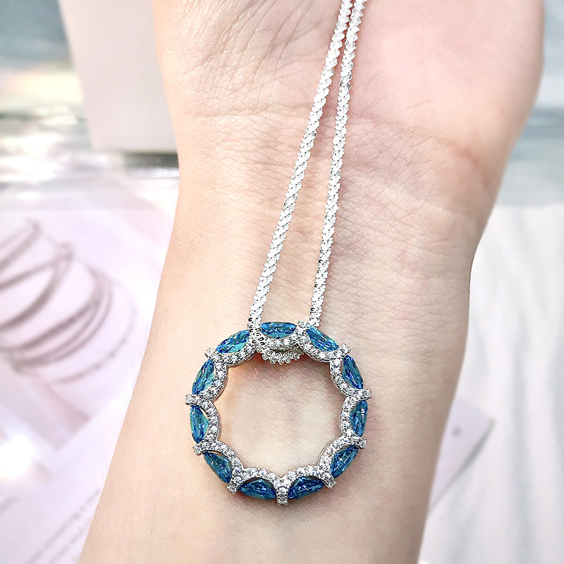 S925 sterling silver circular setting with elliptical diamonds, imitation high-carbon diamond band ring, fashionable and unique ring, pendant dual-use