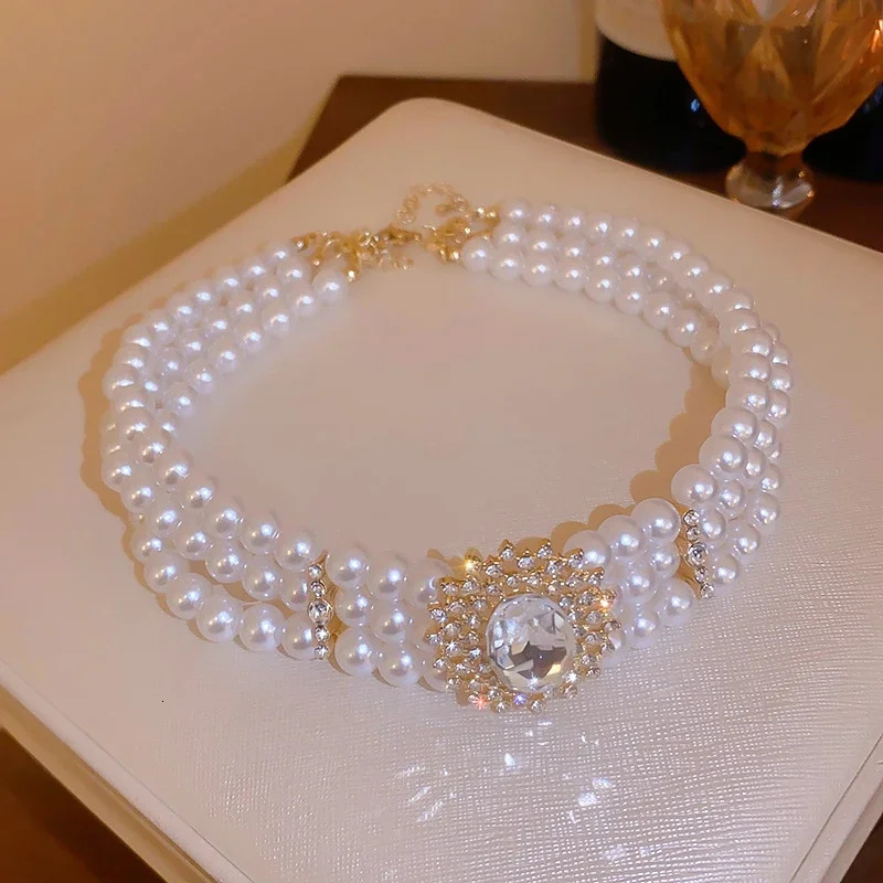 Crystal Rhinestone Oval Multi Layered Beaded Pearl Chokers Necklaces for Women Charms Temperament Elegant Necklace Jewelry 250522