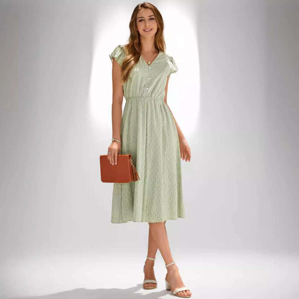 2025 Spring/Summer New Casual Solid Color V-neck Waist-cinching Fresh Style Women's Dress