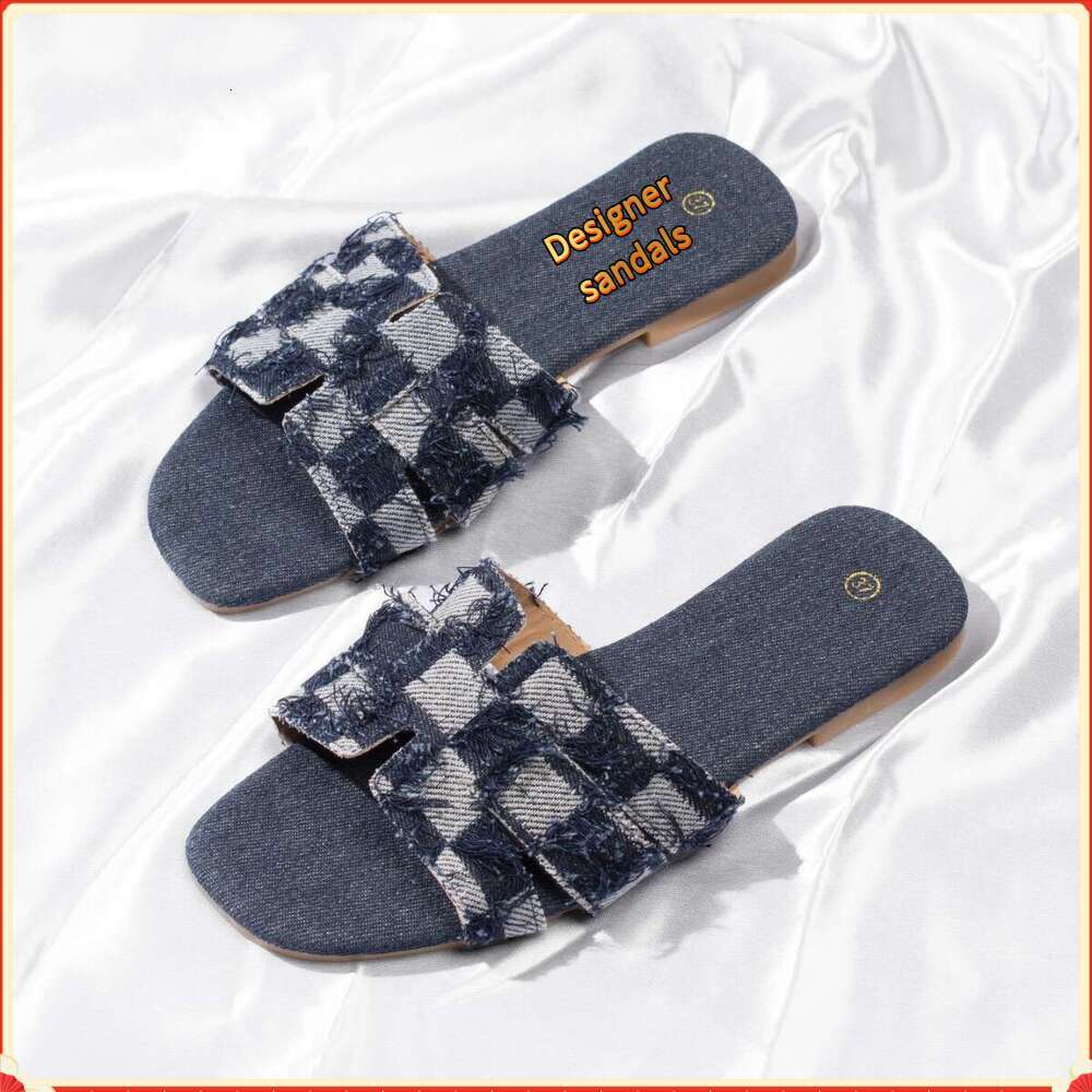 Designer Sandals Flat Bottomed Plus Size Women's Slippers Black Versatile Open Toed Plus Size Slippers Half Heeled Shoes Light Luxury Sandals For