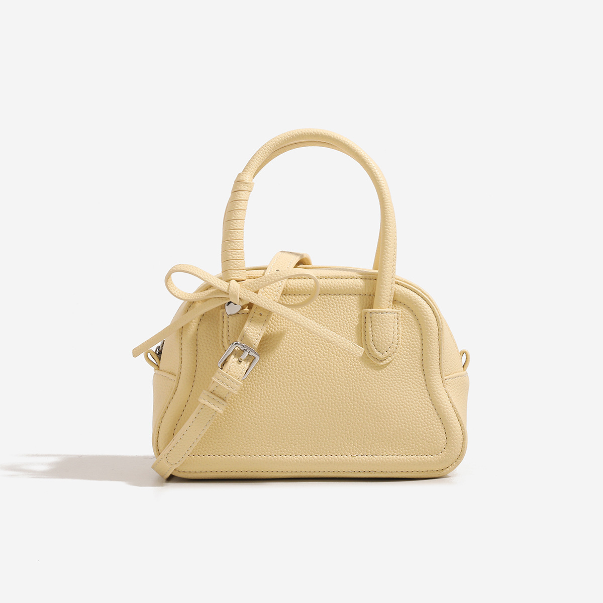 Top Brand High Quality New Style Bag Wholesale and Gentle Temperament Handbag 2025 New Simple Versatile Shoulder Crossbody Bag New Free Delivery Desig