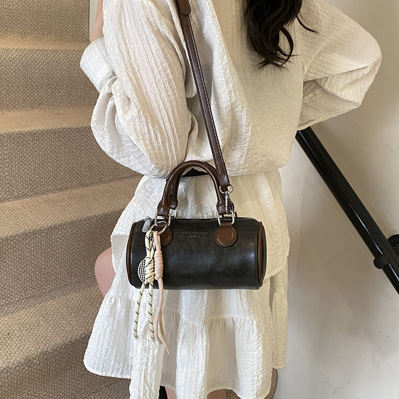 Top brand high-quality new free designer bag 2025 new trend multifunctional shoulder bag fashion crossbody bag brand new free designer bag