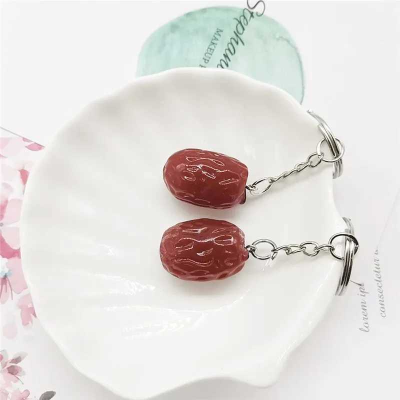 Lovely Imitation Fruit Keychain Pendant Unique Jewelry Food Red Dates Jujube Keyring Girls Backpack Ornament Couple Pendant Gift W250526