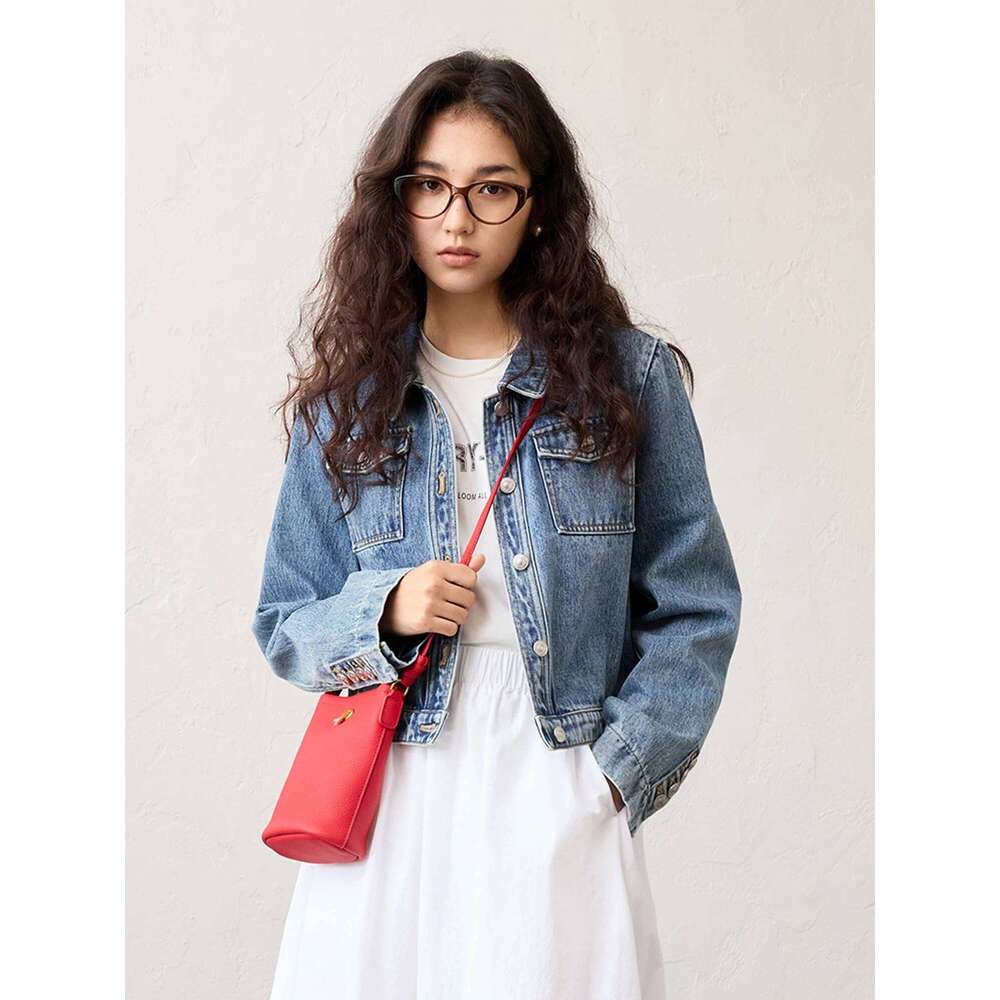 ZIQIAO Petite Size Retro Shoulder Short Denim 2025 Spring Outfit New Style Temperament Jacket Casual Loose Top 25Zq91041