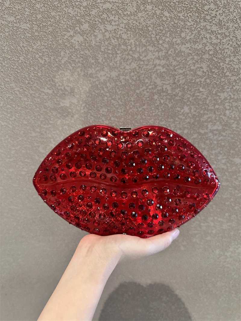 Luxury Designer Sexy Red Lip Fashion Clutch Purse For Wedding Party Women Handbag Glitter Shiny Diamond Evening Bag Shoulder Bag W250527