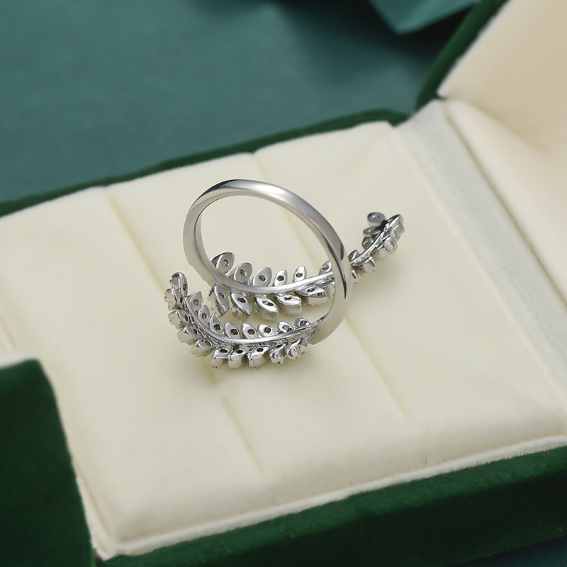 Open Ring Women's 925 Silver Creative Plant Leaf Long Ring Shining White Crystal Ring Classic Diamond Cluster Ring Luxury Jewelry Gift