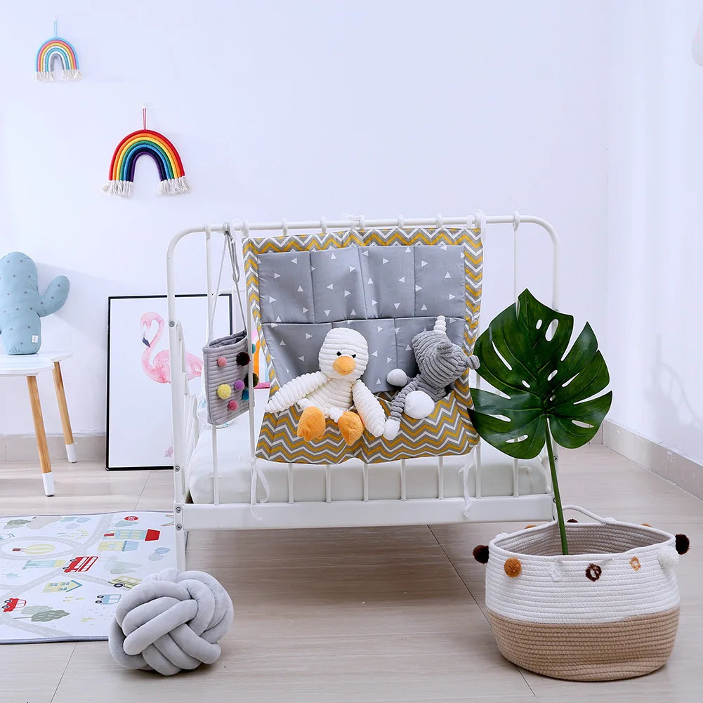 Cartoon Rooms Nursery Hanging Storage Bag Baby Cot Bed Crib Organizer Toy Diaper Pocket for born Bedding Set 5060cm 250517z